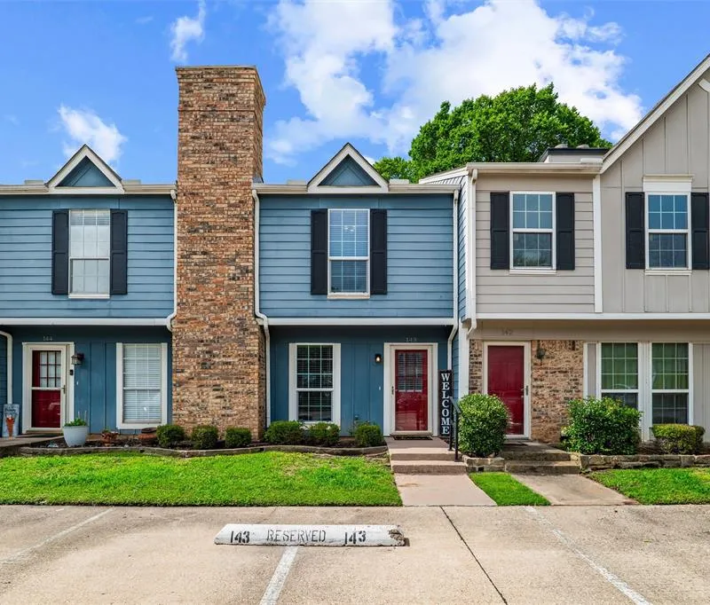 143 Winchester Drive, Euless TX 76039