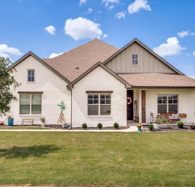 14712 Crystal Spring Drive, Justin TX 76247