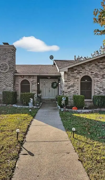 3402 Aquarius Circle, Garland TX 75044