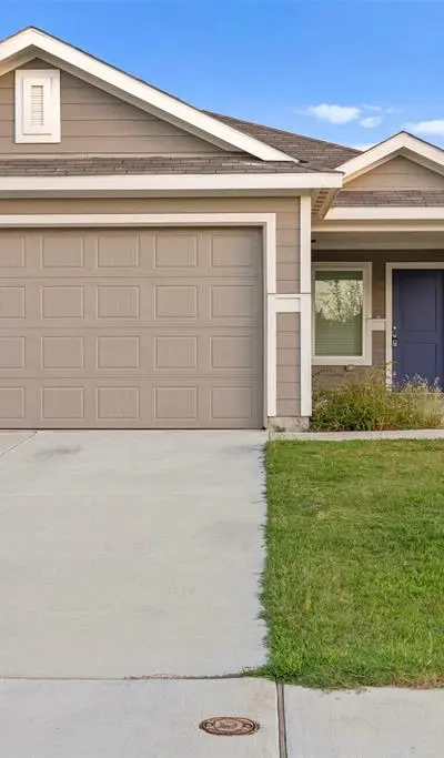 1436 Mahogany Lane, Fort Worth TX 76140 - Photo 3