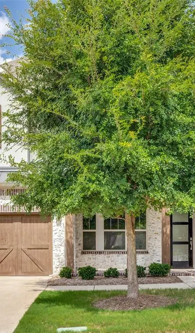 17617 Crabapple Court, Dallas TX 75252