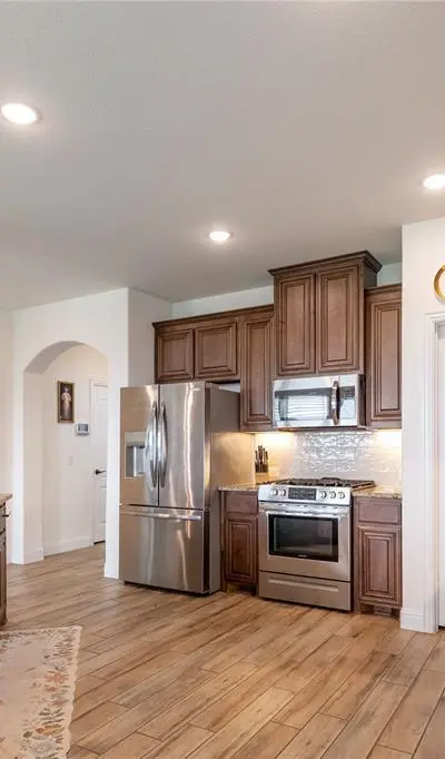 1013 Timber Ridge Drive, Justin TX 76247 - Photo 5