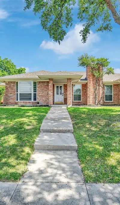2225 Ridgewood, Carrollton TX 75006