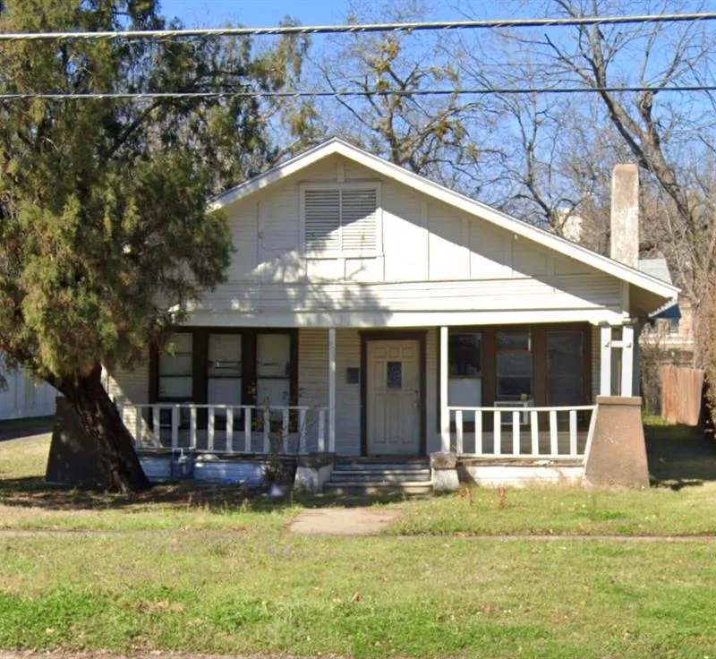 405 N Virginia Street, Terrell TX 75160