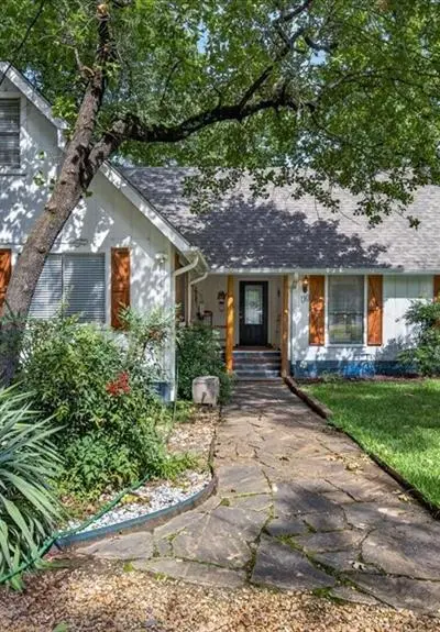 110 Punto Pescader Street, Gun Barrel City TX 75156