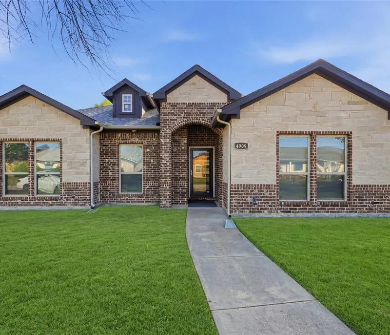 4909 Collingwood Drive, Garland TX 75043