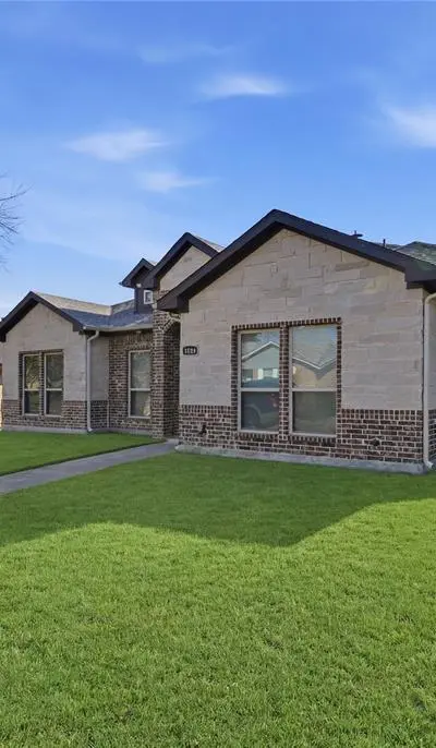 4909 Collingwood Drive, Garland TX 75043 - Photo 2