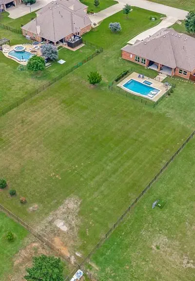 213 Lake Way, Cross Roads TX 76227 - Photo 5