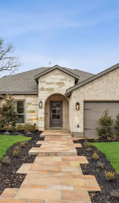 701 Stone Eagle Drive, Azle TX 76020
