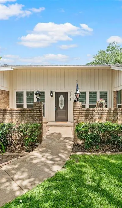 4905 Granite Shoals Avenue, Fort Worth TX 76103 - Photo 4