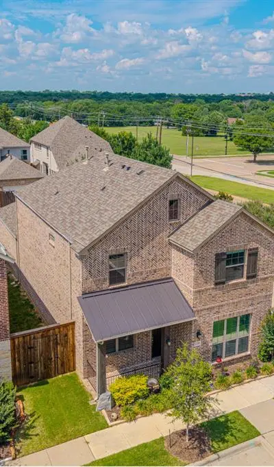 2208 N Royal Crecent Drive N, Flower Mound TX 75028 - Photo 4