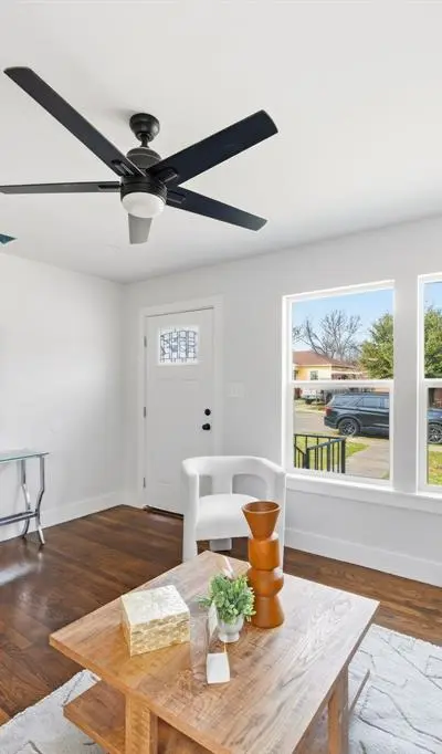 1218 Tarpley Avenue, Dallas TX 75211 - Photo 3