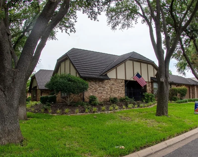 5601 Dye Drive, Arlington TX 76013