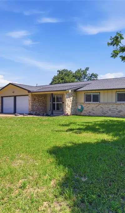 2116 Chelsea Drive, Edgecliff Village TX 76134 - Photo 3