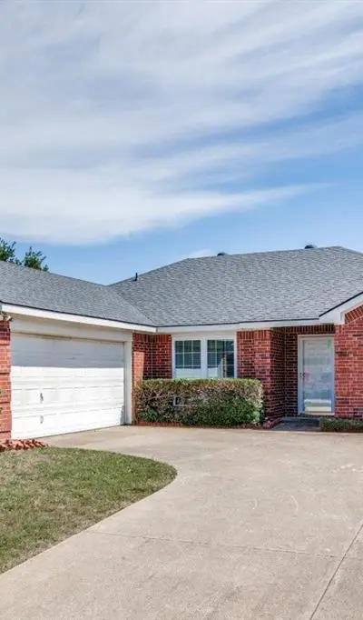 1102 E Oak Street, Wylie TX 75098