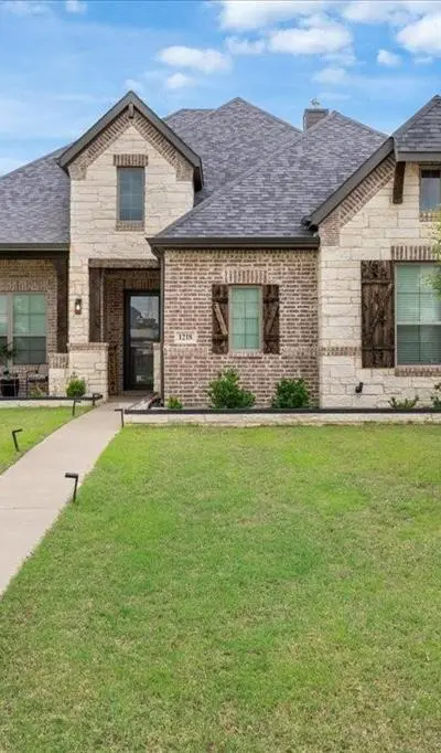 1218 Woodside Drive, Mansfield TX 76063 - Photo 4