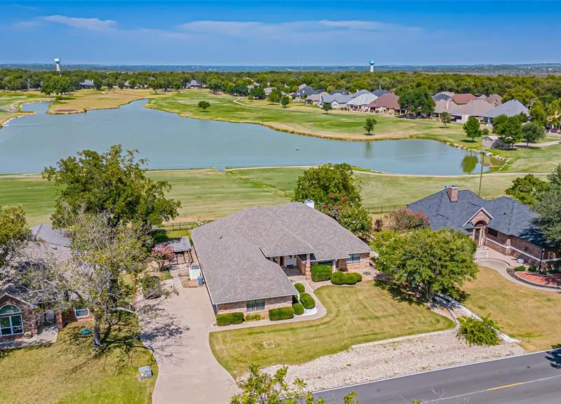 5607 Wedgefield Road, Granbury TX 76049
