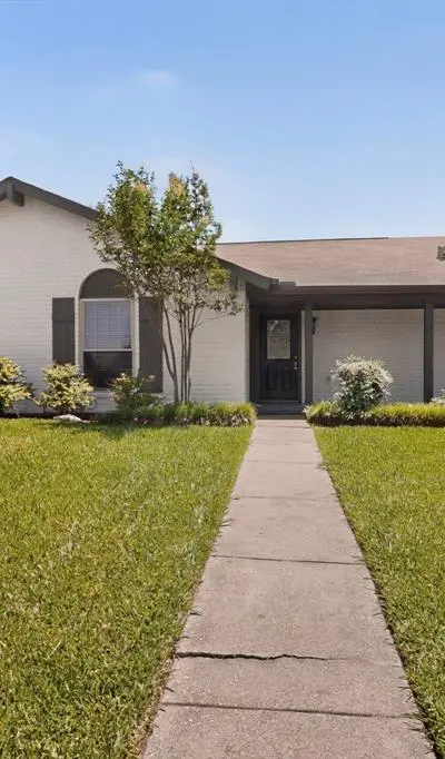 1620 Glenhill Lane, Lewisville TX 75077