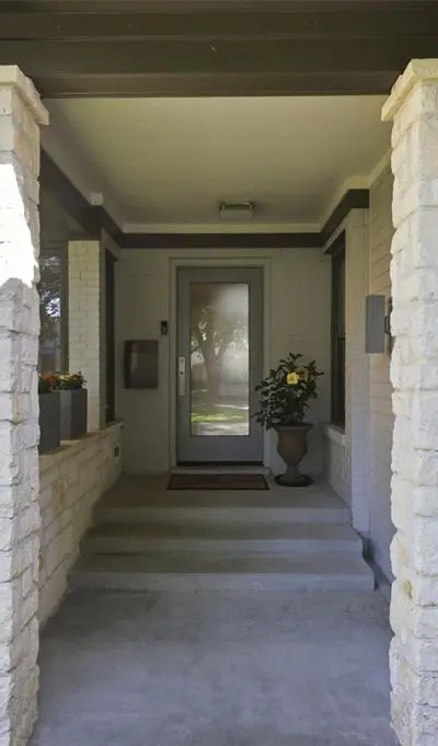 4329 Taos Road, Dallas TX 75209 - Photo 3