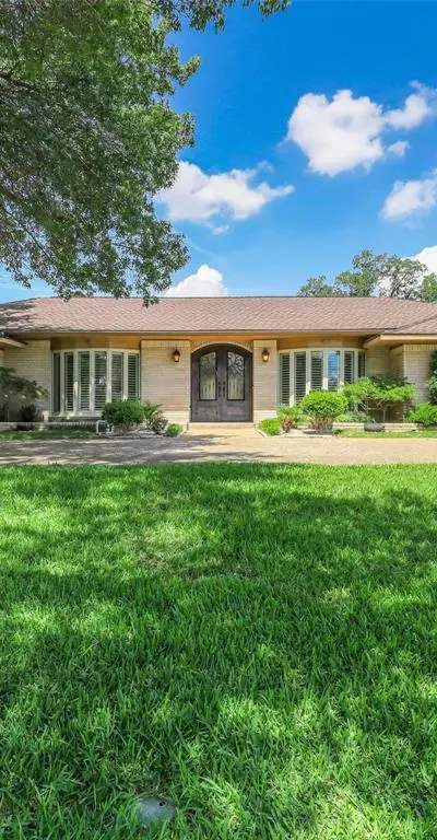 6120 Preston Creek Drive, Dallas TX 75240