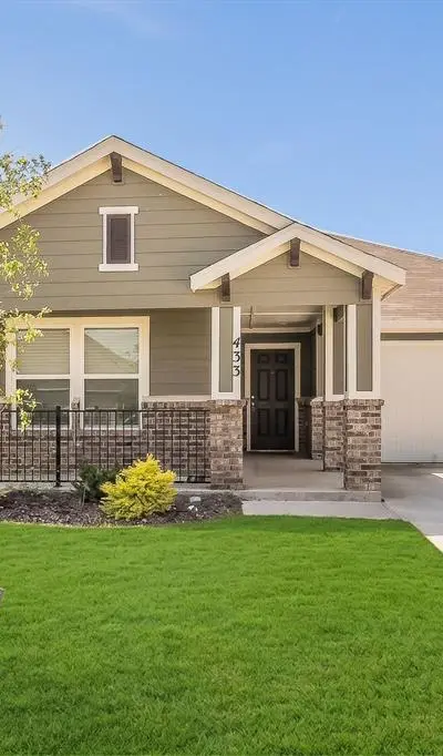 433 Rose Avenue, Cleburne TX 76033