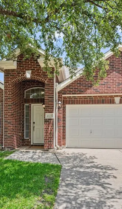 4633 Dwarf Nettle Drive, Fort Worth TX 76244 - Photo 4