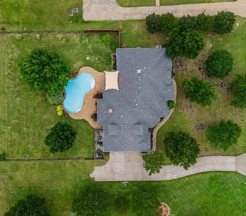 9279 Blarney Stone Way, Forney TX 75126