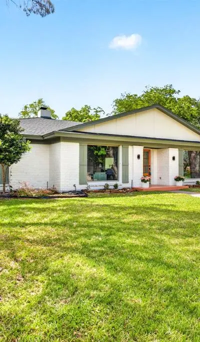 4316 Winding Way, Benbrook TX 76126