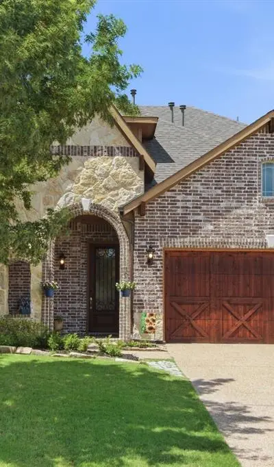 2305 Lynbridge Circle, Plano TX 75025