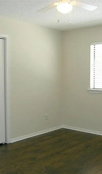 5505 Oak Brook Road, Arlington TX 76016 - Photo 3