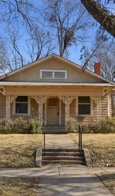 318 S Montclair Avenue, Dallas TX 75208