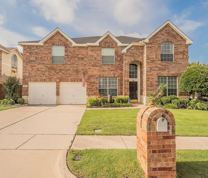 5516 Dunn Hill Drive, Fort Worth TX 76137
