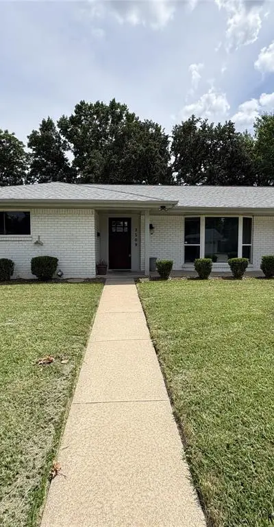 3509 Wharton Drive, Fort Worth TX 76133