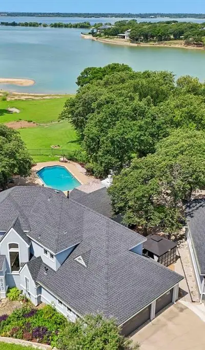 823 Carrie Court, Lakewood Village TX 75068 - Photo 4