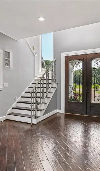 823 Carrie Court, Lakewood Village TX 75068 - Photo 5
