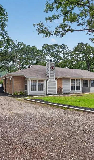 114 Forrest Oaks Drive, Gun Barrel City TX 75156 - Photo 4