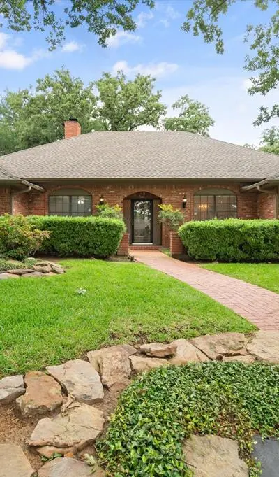 4003 Manorwood Court, Arlington TX 76016