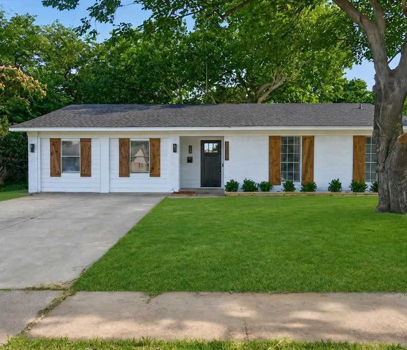 2029 Spanish Trail, Irving TX 75060