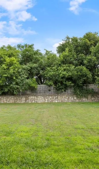 1725 Crescent Oak Street, Wylie TX 75098 - Photo 4