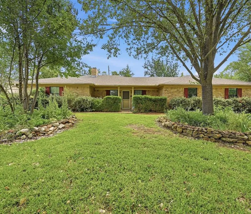 510 Cleve Cole Road, Denison TX 75021