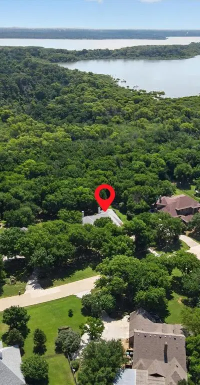 8517 Stallion Street, Denton TX 76208 - Photo 2