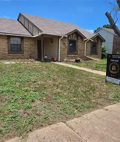 1323 Timberview Drive, Allen TX 75002 - Photo 2