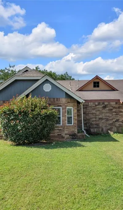 613 Canterbury Street, Euless TX 76039