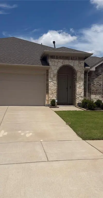 3404 Western Trail, Crandall TX 75114