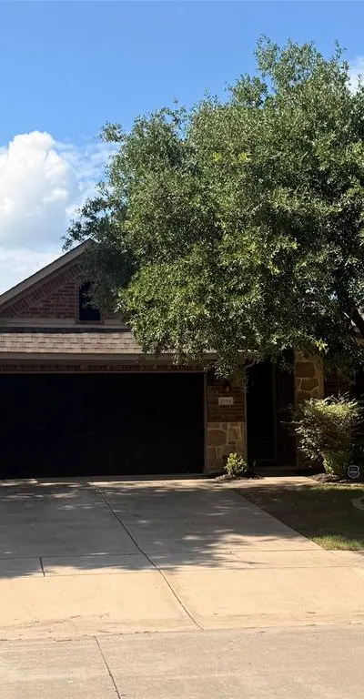 3904 Deer Lake Drive, McKinney TX 75071 - Photo 3
