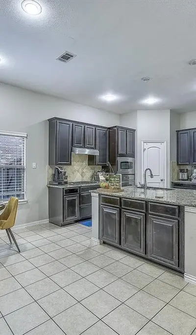 3904 Deer Lake Drive, McKinney TX 75071 - Photo 5