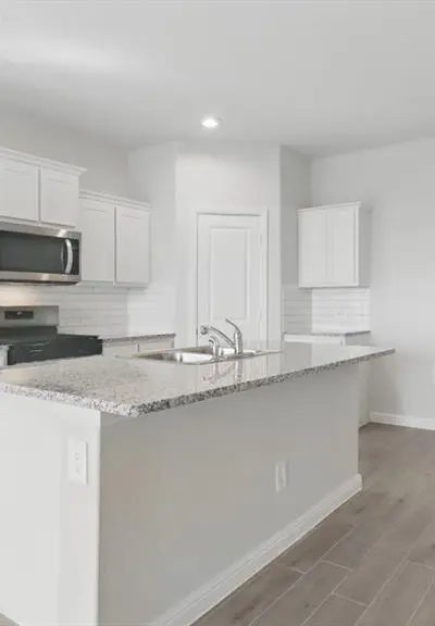 629 HARVEY Street, Grandview TX 76050 - Photo 2