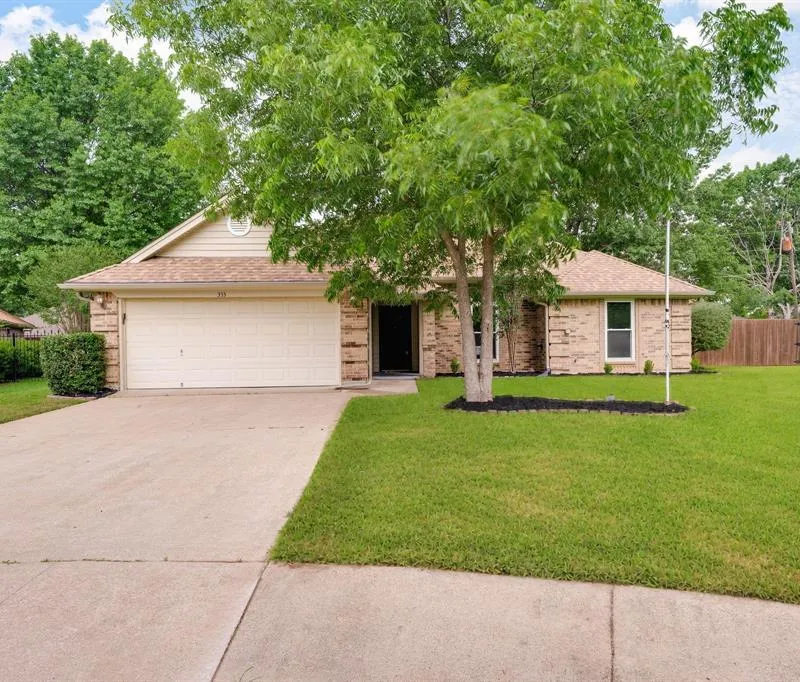 333 Cindy Street S, Keller TX 76248