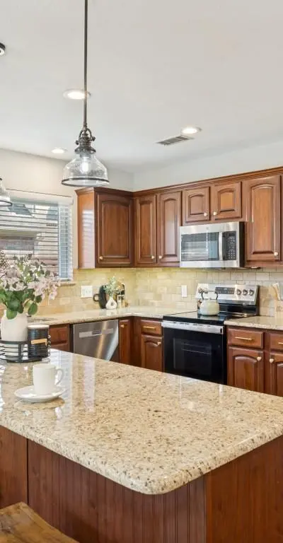 2514 Meadowview Drive, Corinth TX 76210 - Photo 2