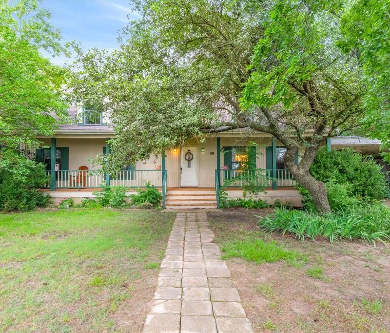 540 Vz County Road 3724, Wills Point TX 75169